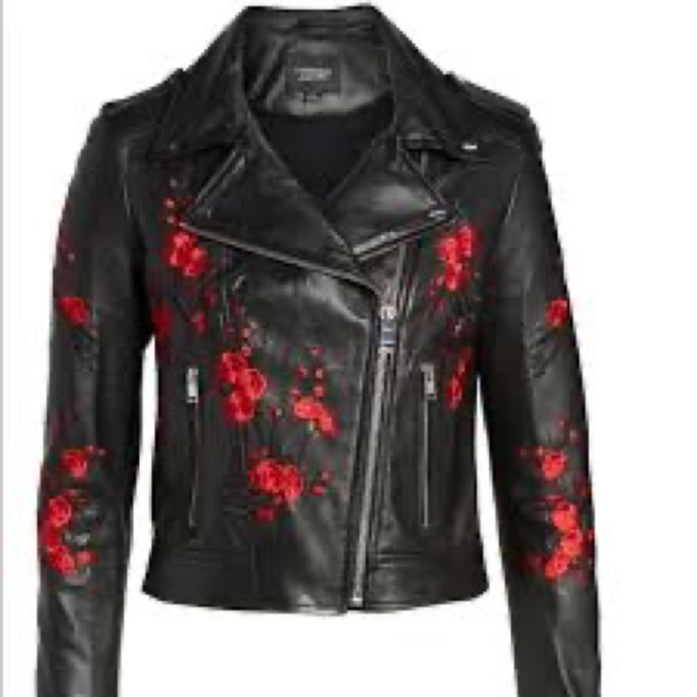 LAMARQUE Women's Donna Floral Leather Biker Jacket
$599·  In stock